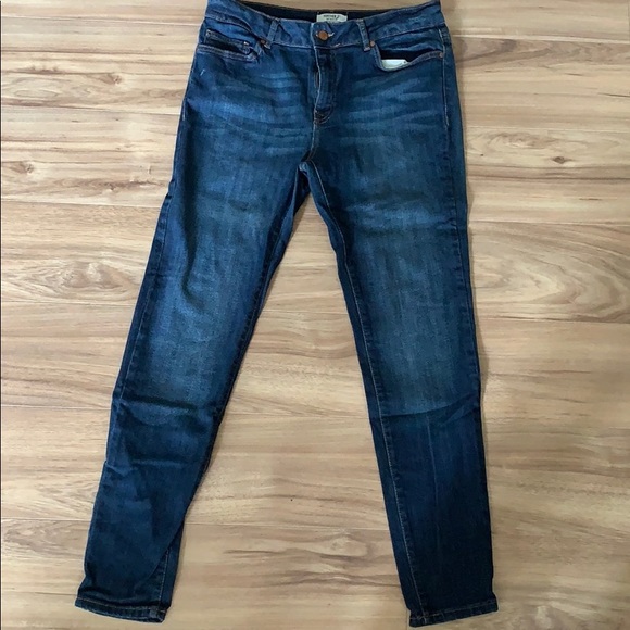 Forever 21 Denim - Forever 21 Blue denim jeans Forever 21 Denim - Forever 21 Blue denim jeans